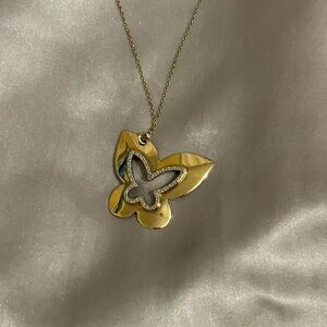 18” inches 9.25 Sterling Silver-      Gold and Silver Butterfly Pendant Necklace